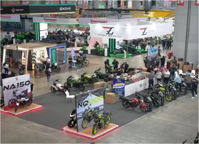 Stand LOONG MOTOR en EXPO SIMM Santa Fe 2025